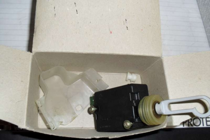 Kofferpomp achter electrisch Audi A4 99-01