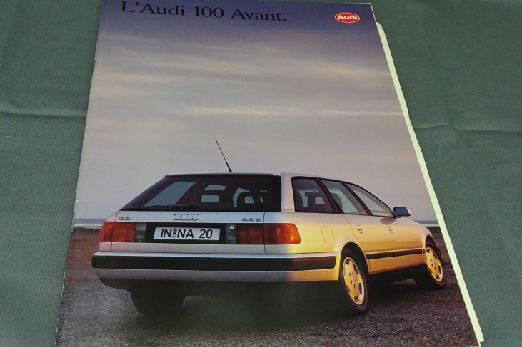 Folder L'Audi 100 Avant Frans 1993