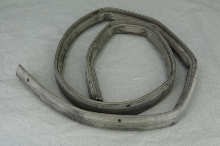 Motorkaprubber Golf / Jetta 2