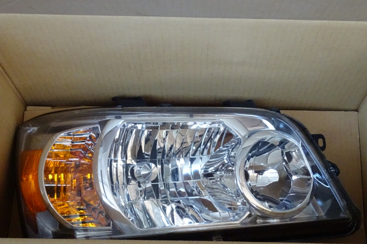 Koplamp rechts Toyota Highlander 04-06