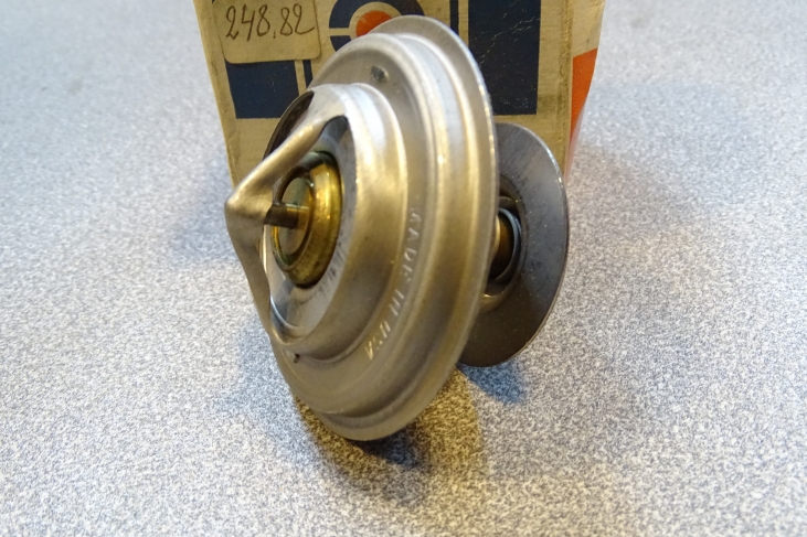 Thermostaat 82Â°C Alfa / Audi / Fiat / Ford / Mercedes / Seat / Skoda / Vw