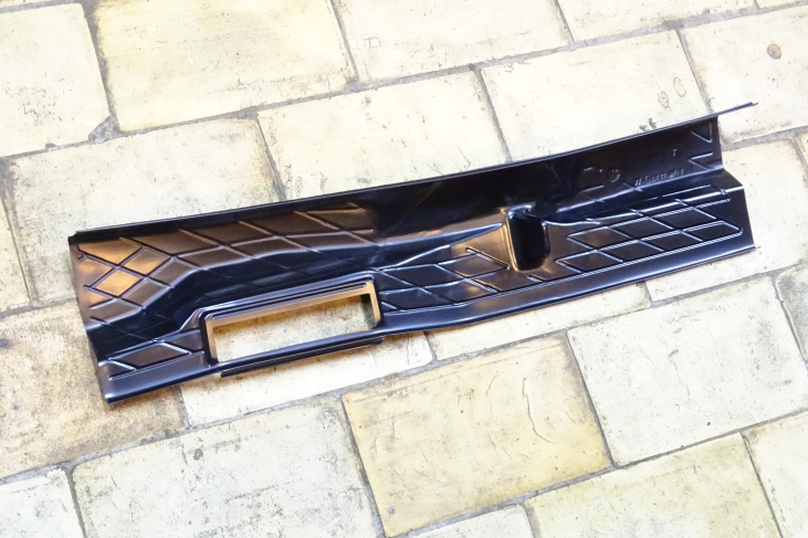 Water deflector Vw Golf 1 + cabriolet / Jetta 1 / Caddy 1 / Scirocco 1